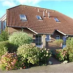 Haus Sandgloeckchen * Greetsiel